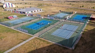 Geleneksel 2. Ağrı Dağı Tenis Turnuvası devam ediyor