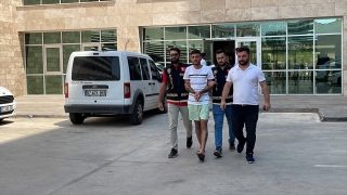 Antalya’da evdeki kasadan para ve ziynet eşyası çalan 5 kişi yakalandı