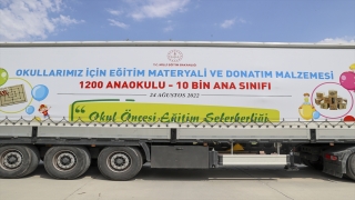 1400 anaokulu ve 10 bin ana sınıfına eğitim materyali götürecek tırlar yola çıktı