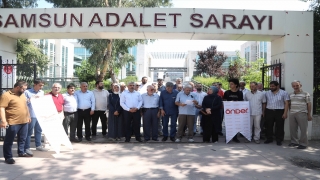 Samsun’da ÖNDER İmam Hatipliler Derneği üyelerinden şarkıcı Gülşen’e tepki