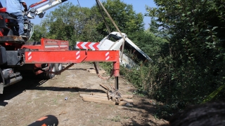 GÜNCELLEME 3 Bursa’da tur otobüsünün yoldan çıktığı kazada 5 kişi öldü, 38 kişi yaralandı