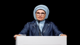 Emine Erdoğan, Şule Yüksel Şenler’in vefatının 3. yıl dönümünde düzenlenen programa katıldı: