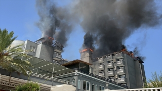 Alanya’da otelde çıkan yangın hasara neden oldu