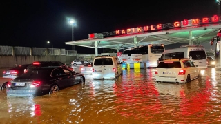 Kapıkule Gümrük Sahası’nı su bastı