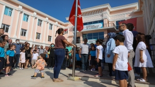 İzmir’de okullarda uyum eğitimi başladı