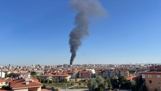 Konya’da şeker fabrikasında çıkan yangına müdahale ediliyor