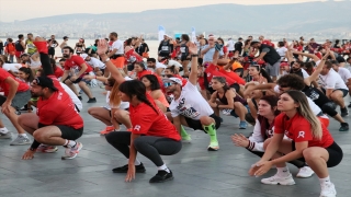 9 Eylül Uluslararası İzmir Yarı Maratonu başladı