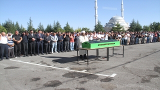 Konya’da geçirdiği kazadan 3,5 ay sonra hayatını kaybeden öğretmene okulunda hüzünlü veda