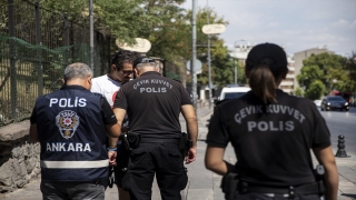 Ankara polisinden yeni eğitim yılında okul çevrelerinde denetim