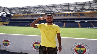 Fenerbahçeli forvet Joshua King’in hedefi taraftarı mutlu etmek: