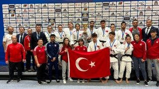 Gençler Avrupa Judo Şampiyonası’nda karma takımlarda Türkiye gümüş madalya kazandı