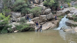 Kocaeli’de kayalıklardan düşen kişi öldü