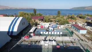 ”Tatvan Nemrut Krater Gölü Cup” Ulusal Tenis Turnuvası başladı