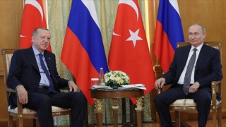 Cumhurbaşkanı Erdoğan ve Putin Suriye'de terör örgütlerine karşı eş güdüm içinde hareket etme kararlılığını teyit etti