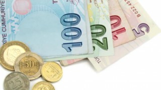 Asgari ücretin yıllara göre dolar karşılığını paylaştı