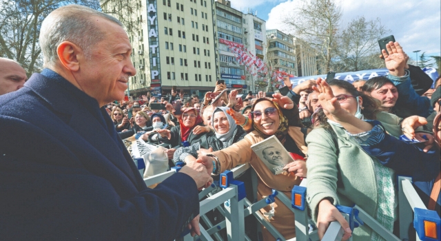 Hizmet değil başka heves peşindeler