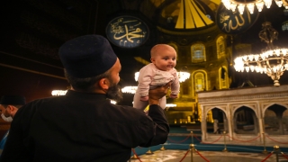 Ayasofyai Kebir Camii Şerifi açılışının ikinci gecesinde de yoğun