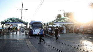 İstanbul’da kademeli mesai başladı