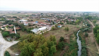 Kırklareli’nde kirlenen ”Çimenli Deresi”nin rengi değişti