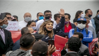 Tunus’ta sanatçılar Kovid19 nedeniyle kültürel faaliyetlerin durdurulmasını protesto etti