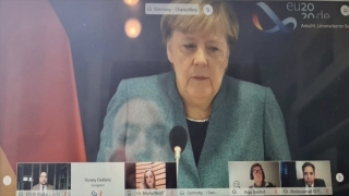 Merkel, sivil toplum temsilcileriyle internet üzerinden Kovid19 ile mücadeleyi görüştü