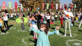 Gaziantep’te ”Temassız Oyun Şenliği” düzenlendi