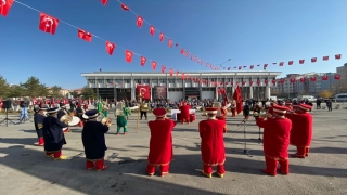 Kars’ın düşman işgalinden kurtuluşunun 100. yıl dönümü törenlerle kutlandı