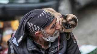 İzmir’de depremin yaraları sarılıyor