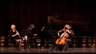 İDOB’un ”Triad” grubu ilk konserini verdi