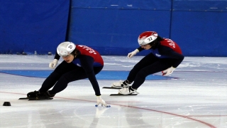 Buz pateninde Short Track Nene Hatun Kupası yarışları başladı