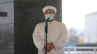 Başkentte cuma namazı kıldıran Erbaş, okuduğu hutbede de temizliğin önemine dikkati çekti