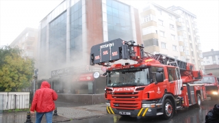 Ataşehir’de iş yeri yangını