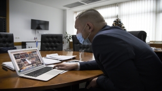 Bosna Hersek Adalet Bakanı Grubesa, AA’nın ”Yılın Fotoğrafları” oylamasına katıldı