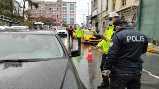 İstanbul’da ”Yeditepe Huzur” asayiş uygulaması yapılıyor