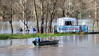 Tunca Nehri’nin taşmasıyla Kırkpınar Er Meydanı sular altında kaldı