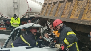 Kocaeli’de zincirleme trafik kazası: 2 yaralı