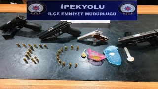 Van’da gerçekleştirilen ”şok uygulama”da 8 şüpheli yakalandı