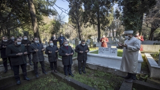 Usta sanatkar Necmeddin Okyay, kabri başında yad edildi