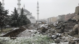 Ankara’da inşaat sahasında bulunan kemikler müze yetkililerine teslim edildi