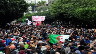 Cezayir’de halk, ”Hirak” protestolarının 2. yıl dönümünde yine meydanlara indi