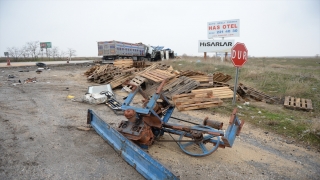 Eskişehir’deki trafik kazasında 1’i ağır 3 kişi yaralandı