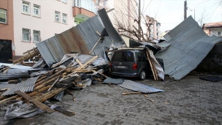 Doğu’da 4 ilde kuvvetli sağanak ve fırtına hasara yol açtı