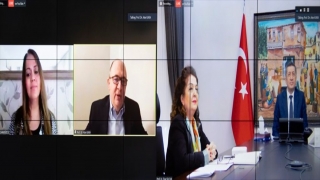 Milli Eğitim Bakanlığının 23 Nisan programı, ”Veliler Buluşması” etkinliğiyle başladı