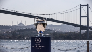 UEFA Şampiyonlar Ligi Kupası, İstanbul Boğazı’yla buluştu