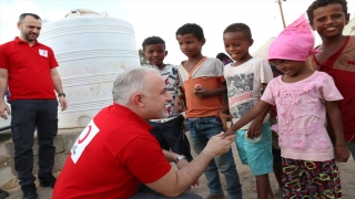 Kızılay, Dünya Yetimler Günü’nde yurt içi ve yurt dışındaki çocuklara iftar yemeği verdi