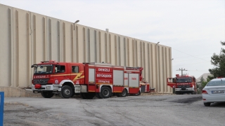 Denizli’de iplik fabrikasında yangın çıktı