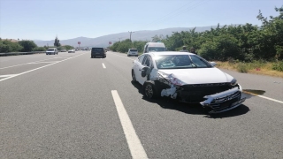 Malatya’da pikap ile otomobil çarpıştı: 5 yaralı