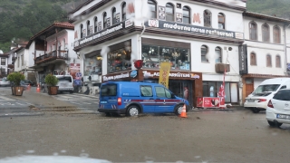 Kocaeli, Düzce, Bolu ve Karabük’te sağanak etkili oluyor