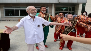 Huzurevi sakinleri Babalar Günü’nü kutladı