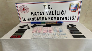 Hatay’da göçmen kaçakçılığı yaptıkları iddiasıyla 8 zanlı tutuklandı